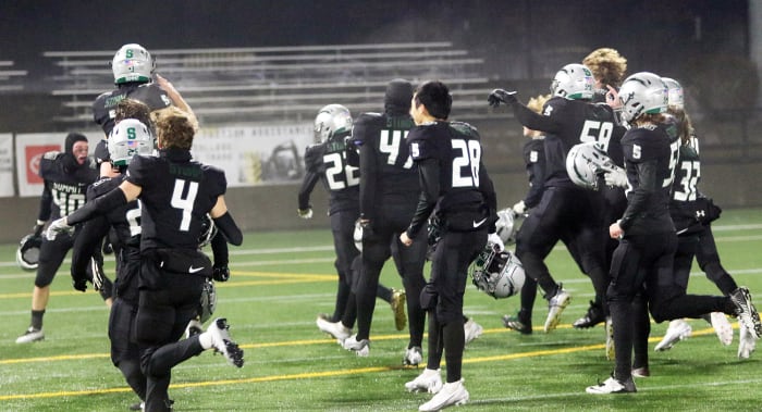 Summit Wilsonville Oregon 5A football final November 25 2022 Dan Brood 56